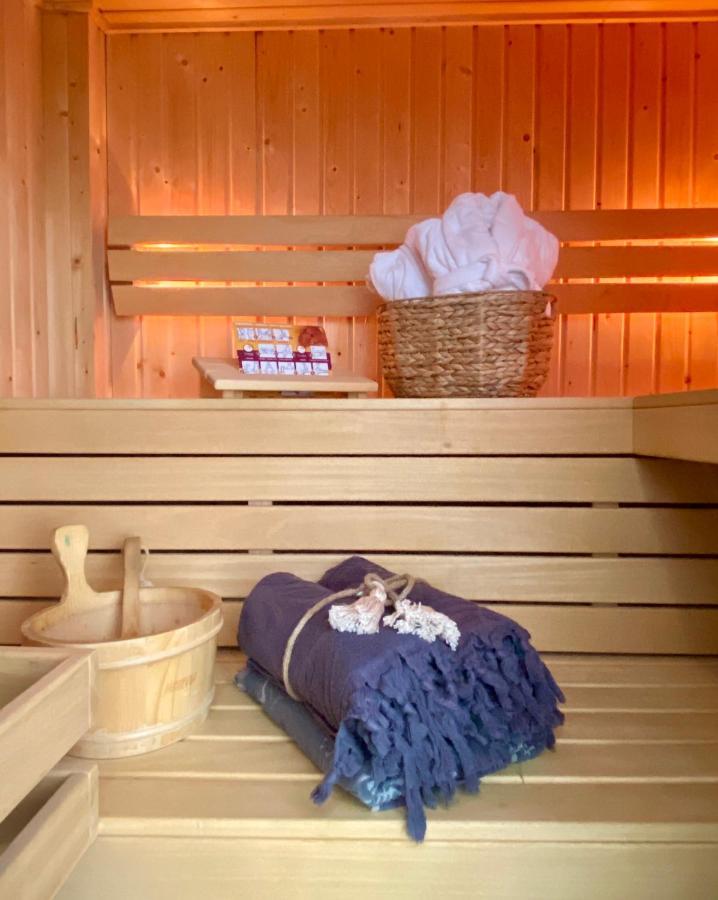 Romantic Wellness Bnb Noordwijk Ngoại thất bức ảnh